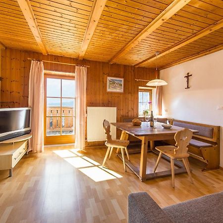 Unterversanthof - Grosse Ferienwohnung Fuer Bis Zu 6 Personen Натурно Экстерьер фото